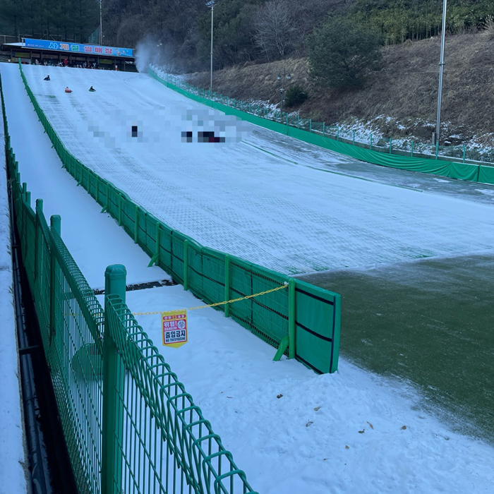 썰매장 휀스안전매트 100x200x10cm